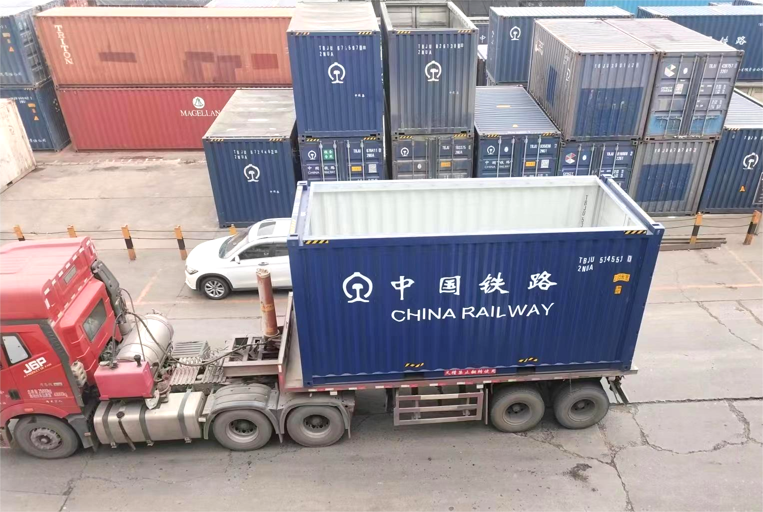 铁路集装箱运输.png
